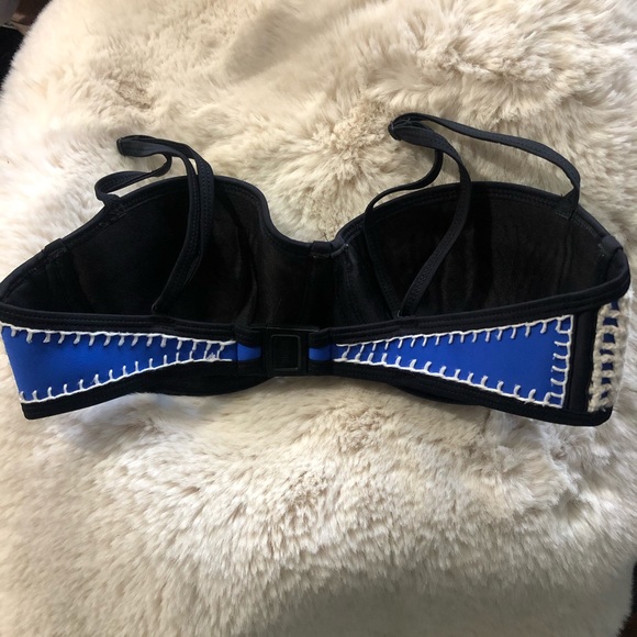 CROCHET TRIANGLE NEOPRENE BIKINI BLUE ANAWHATA top only - Picture 4 of 11